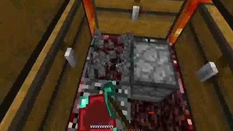 Minecraft B.McPvP Raid #2  A Random w/TrollForLAWLZ