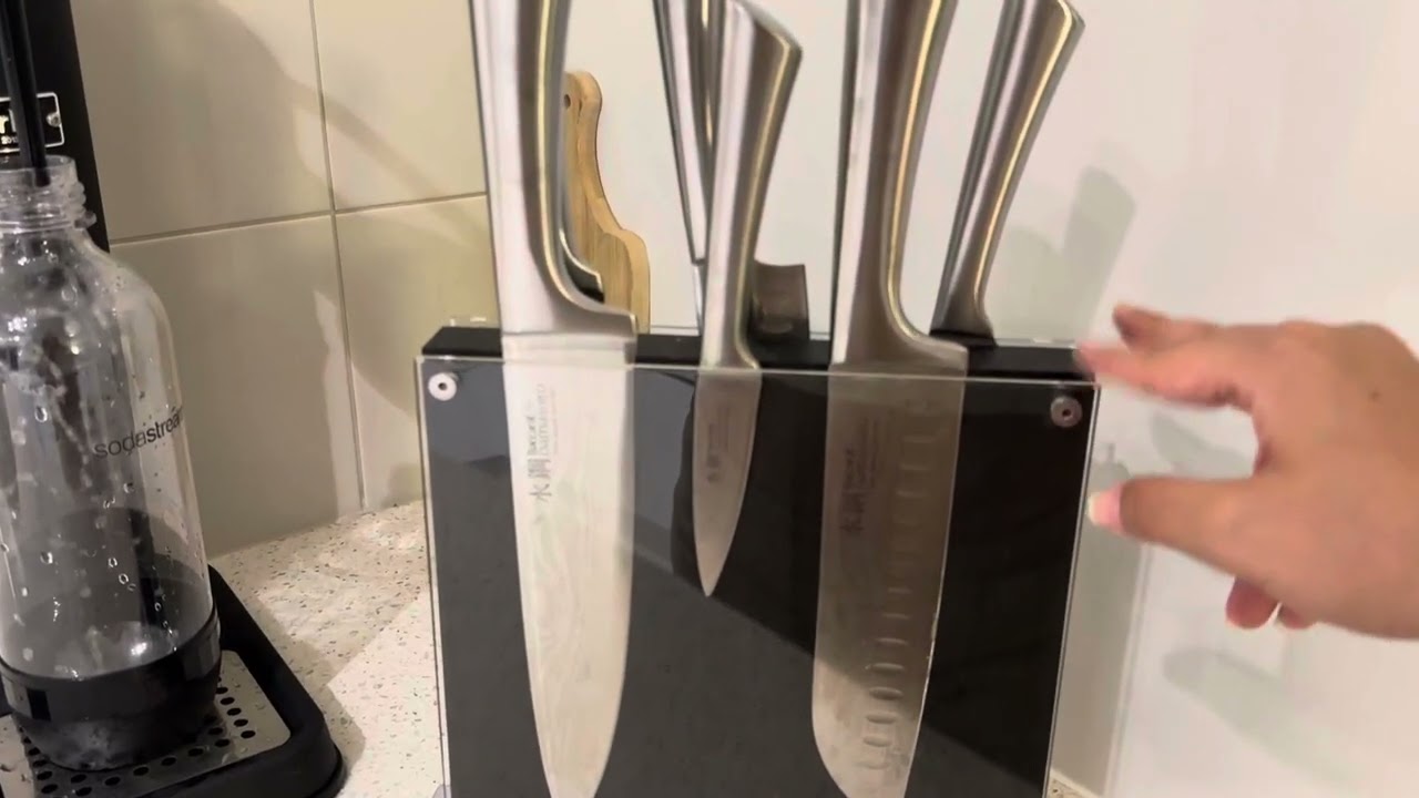 Honest review of Baccarat Damashiro Knife Block Set - YouTube