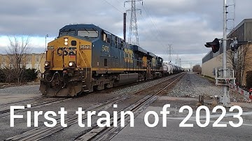 (FIRST TRAIN OF 2023) CSX ES40DC DUO leads the CSX L302-07 on the CSX Detroit subdivision