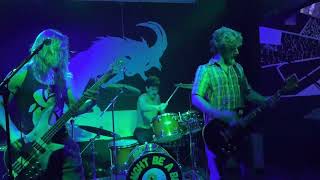 Friend In Disguise - She Might Be A Beast Live At The Goat In New Orleans