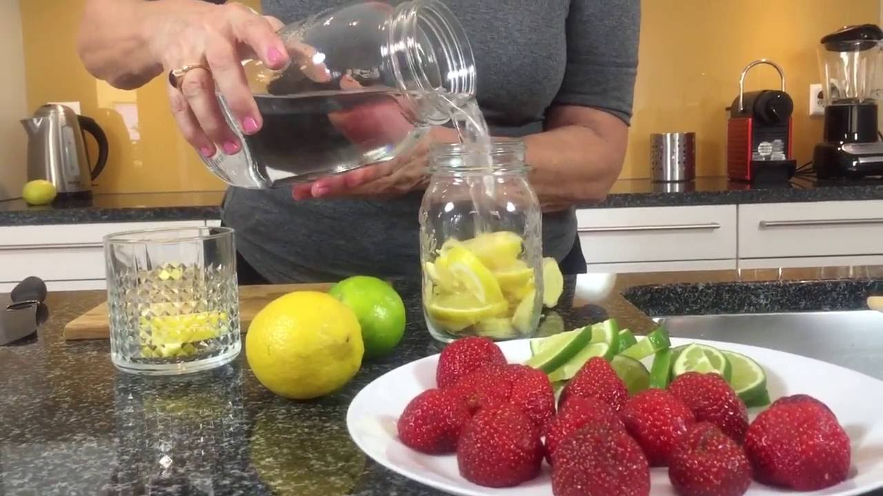 7 Fruit Infused Water Recipes (Detox Drinks) - Elavegan
