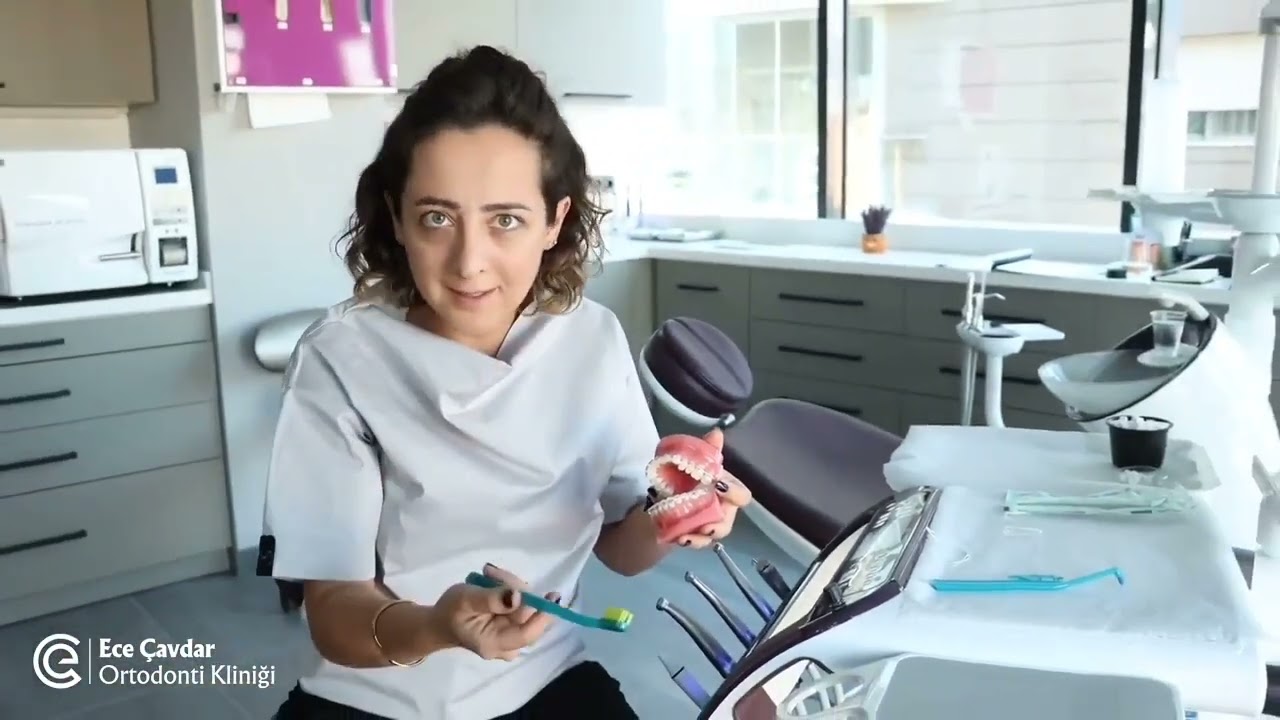 Diş teli ile diş fırçalama