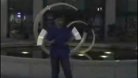 Glowsticking.com Stringing: Legend Glowstring 7.22.06