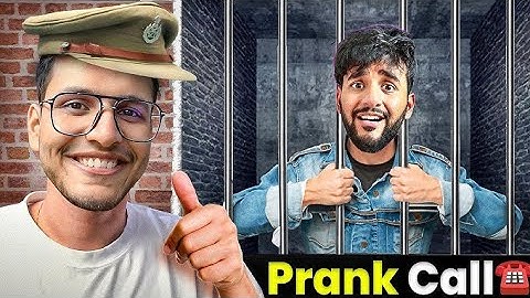 Ashish chanchlani , triggered Insaan Frank on carryminati and  fukra Insaan #prank #comedy 😃👐😁