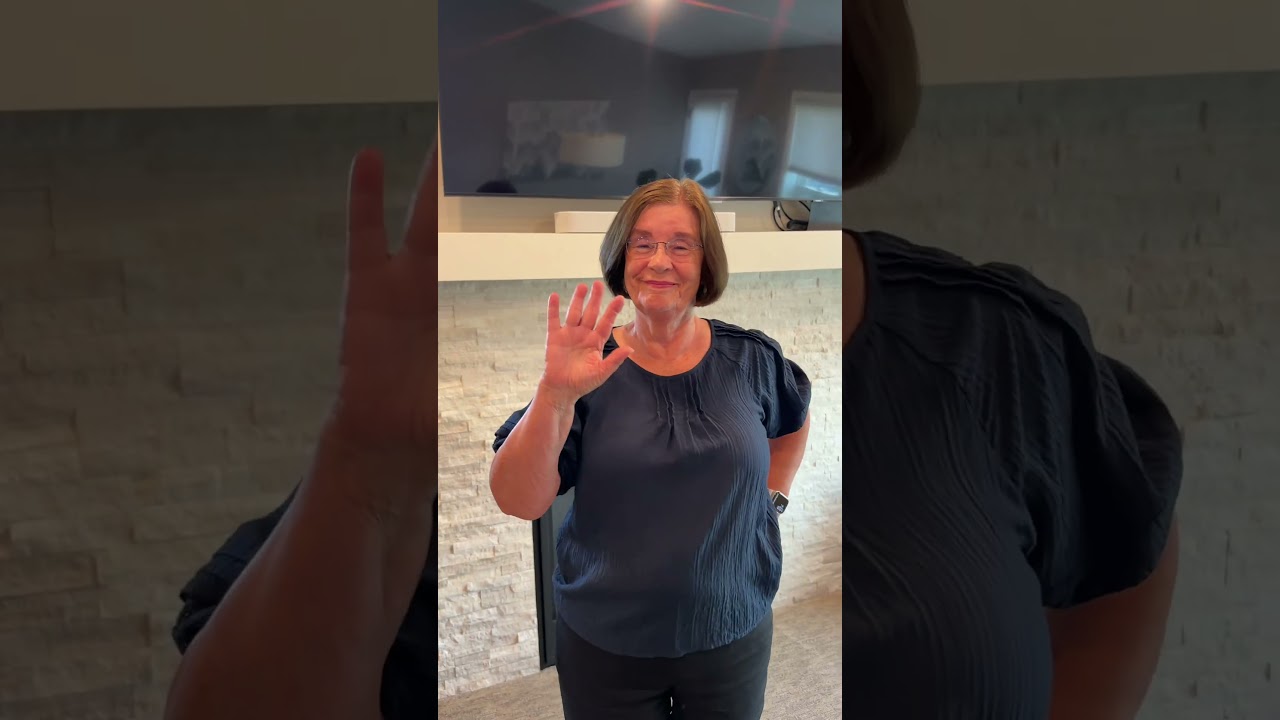 Three Generations in One Video🥹💗 #cute #grandma #mom #daughter #family #trend #alt #altgirl