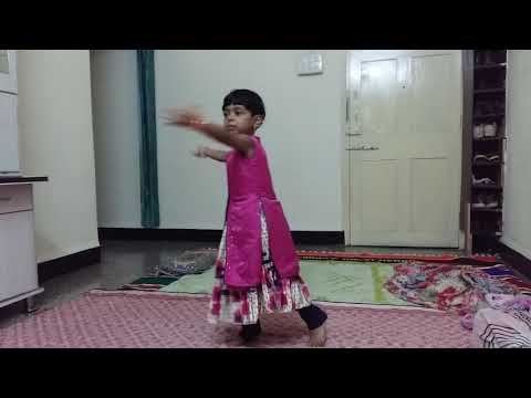limbonich-limbu-dance-shravani-dalavi-2018