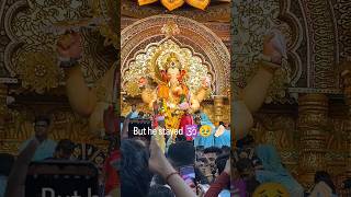 Ganpati bappa morya 🥹🕉️ #shorts #youtubeshorts #ganesh #god #lalbaughcharaja