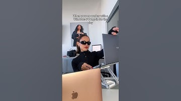 Your Windows PC laptop coworker logging in for work  #workhumor #officehumor #applevswindows