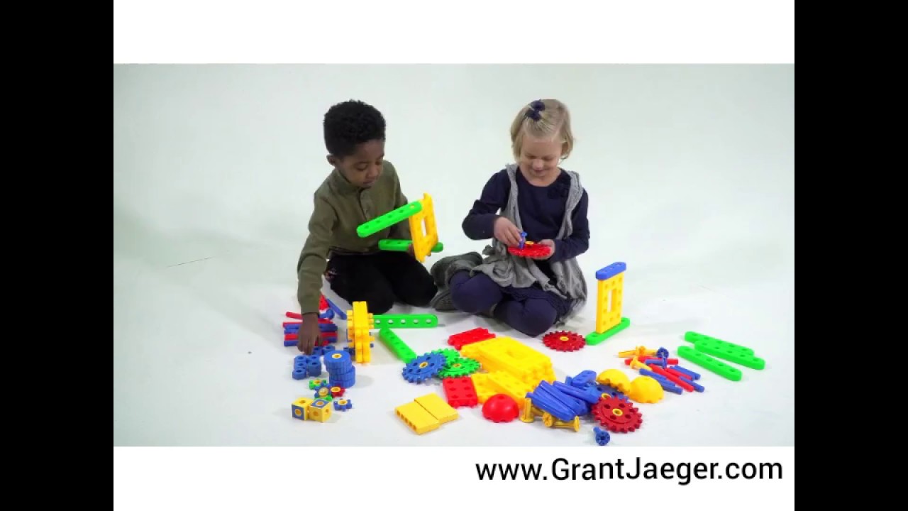 Me featured in ETI Toys Ultimate Blocks Video
