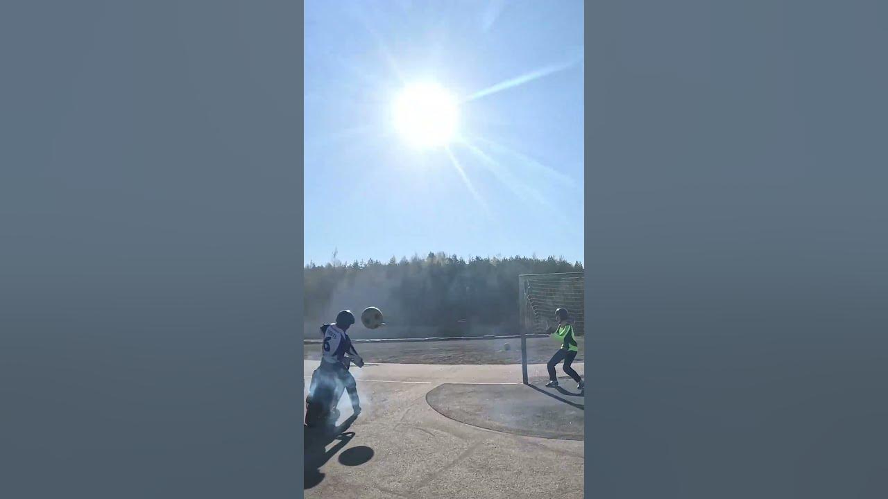 Play Motoball