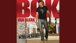 Video thumbnail of "Bok van Blerk - Super Schalk"