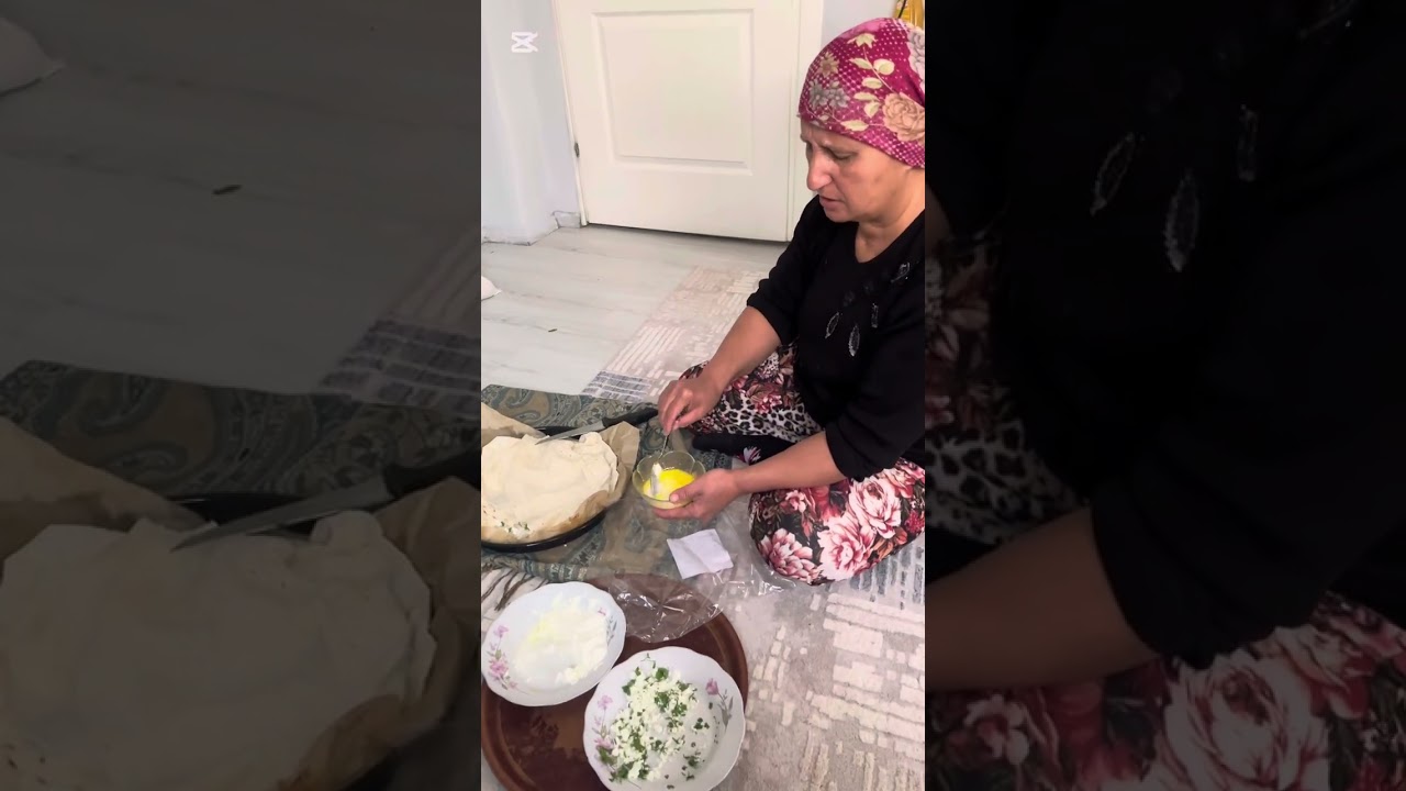 HAZIR YUFKADAN PRATİK BÖREK TARİFİ HAZIR YUFKADAN PRATİK BÖREK TARİFİ