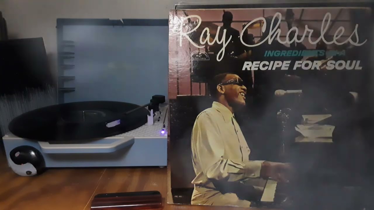 RELAX AND VIBE TO VINYL ON VICTROLA.............(I DO NOT OWN RIGHTS TO THE MUSIC)