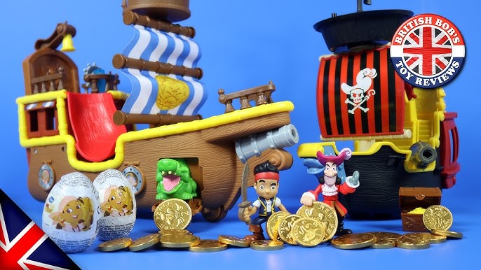 Disney Jake and The Neverland Pirates Captain Hooks Cabinet of 3 Hook Set