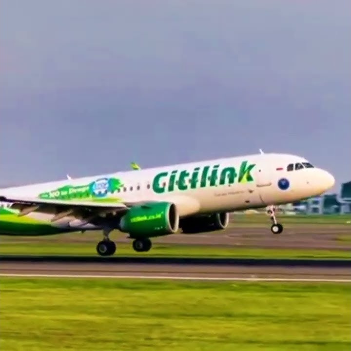 CITILINK INDONESIA PLANE LANDING AT SOEKARNO-HATTA JAKARTA AIRPORT#shorts #shortsfeed #pesawat
