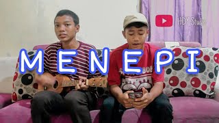 MENEPI - ngatmombilung | Dadang & afly ( cover ukulele )