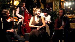 All of me - The Man Overboard Quintet Live at Le QuecumBar chords