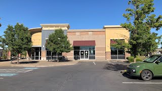 Abandoned Round Table Pizza - Keizer OR
