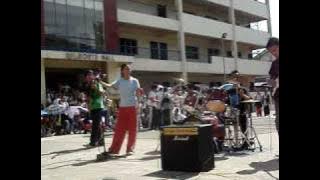 Phenomena band - You Give Love a Bad Name and Nosi Balasi