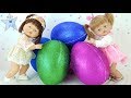 Ani y Ona abren huevos de purpurina gigantes ¿Qué habrá dentro?