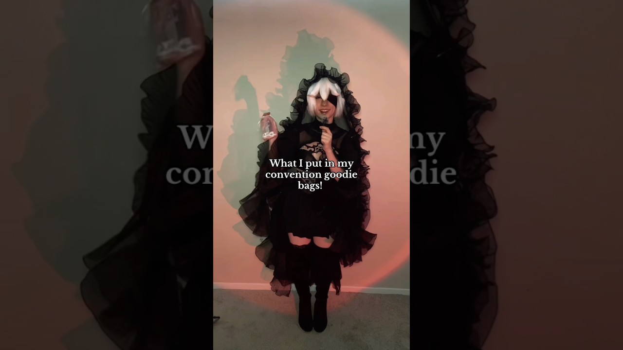 If u see me at a con & I still have some left I’ll hand one out if I remember to! :D #cosplay #2b