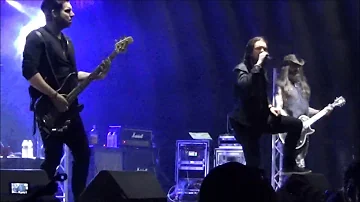 SALIVA - "Superstar" - Music Fights Back Music Festival 2018