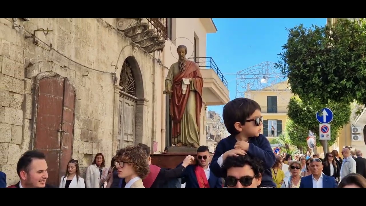 Giunta di Pasqua 2025  via Roma Riesi