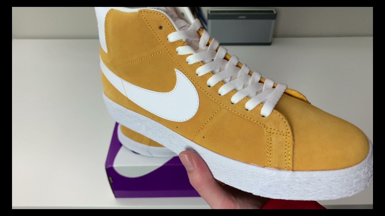 nike blazer university gold