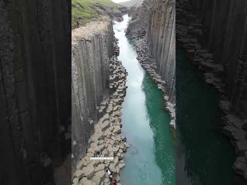 وادي البازلت في ايسلندا