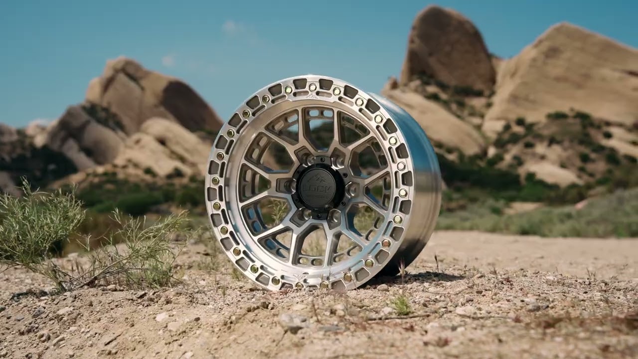 COMMANDO- MATTE BLACK | GLOSS LIP – Lock Off-Road Wheels