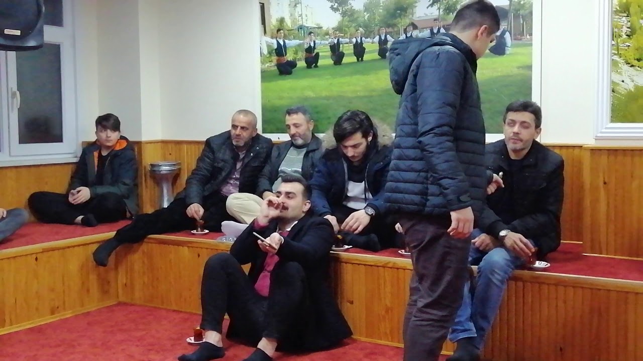 Erzurum İspir mescitli köyü derneyi herfene gecesinden karaler Engin uçan kardeşimizin ağzına sağlık