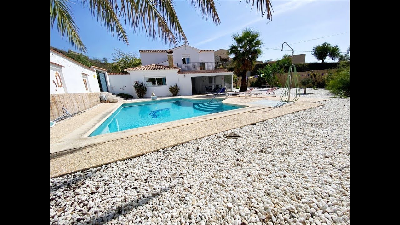VH2642 Villa Montaña for sale in the Huercal-Overa area of Almeria with Voss Homes