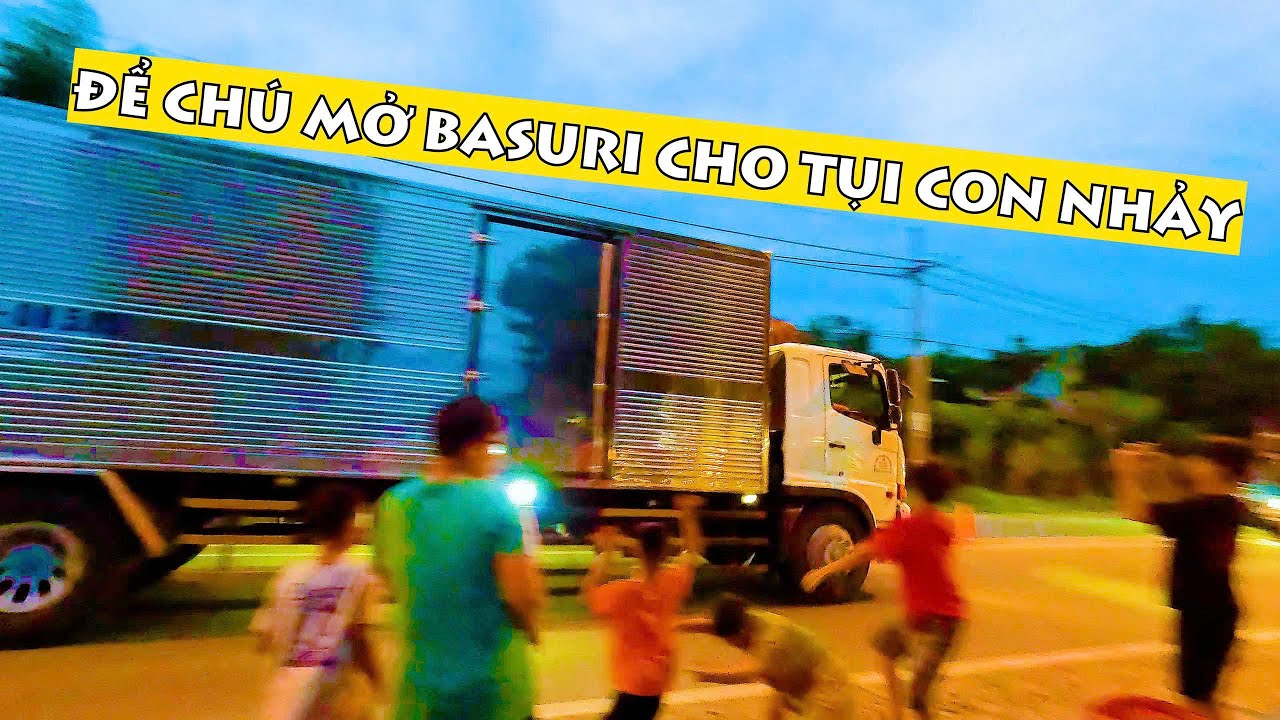 Chú Tài Xế Xe Tải Quá Quen Với Cảnh Này , Gặp Là Basuri Với Tạch Tè!