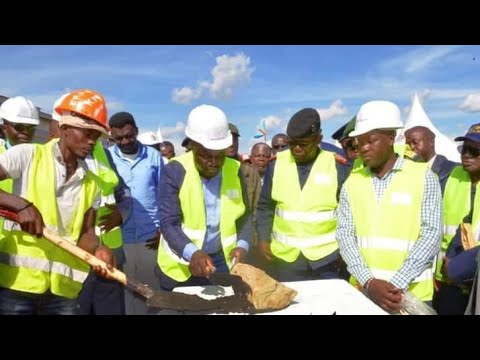 Ituri : Muhindo Nzangi, ministre de l'ESU lance les travaux de construction de l'UNIBU moderne