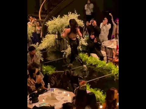 جمال و دلال