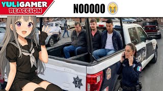 REACTING to RANDOM MEMES #701
