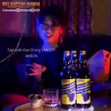 Story WA: cewek pemabuk