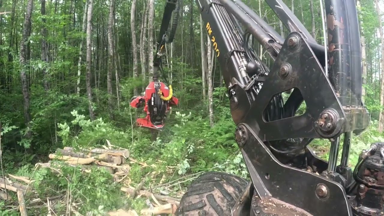 Ponsse rottne ecolog Komatsu?