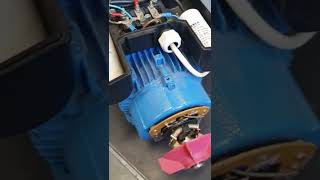 Kondensatormotor Mit Fliehkraftschalter