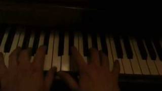 Video thumbnail of "How to play - Mutemath - Clipping - Piano"