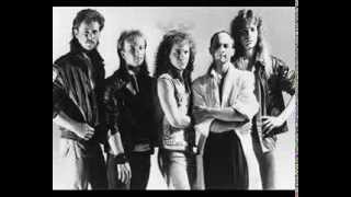 Q5 - 'Pull The Trigger'; drum-cover / remix by Willem van Maanen.