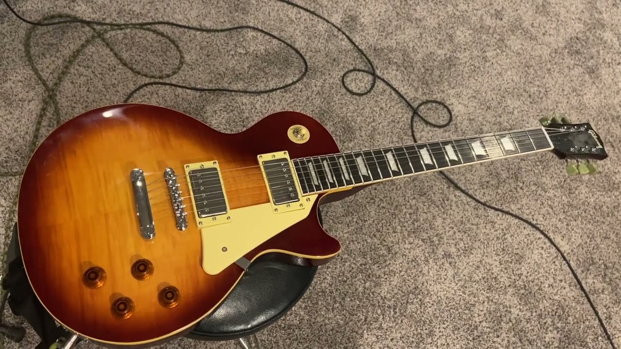 🎸 Chibson Ace Frehley Les Paul Unleashed! Can it Recreate the Iconic \