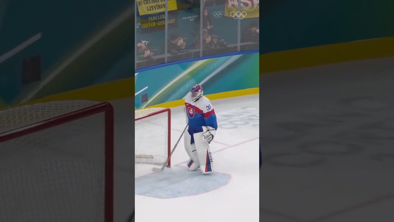 What a goal from Brady Tkachuk to seal Team USA&rsquo;s victory over Slovakia! 😮&zwj;💨