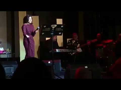 شيرين عبد الوهاب تغني على بالي بإحساس خيالي بحفلة الكويت 2018