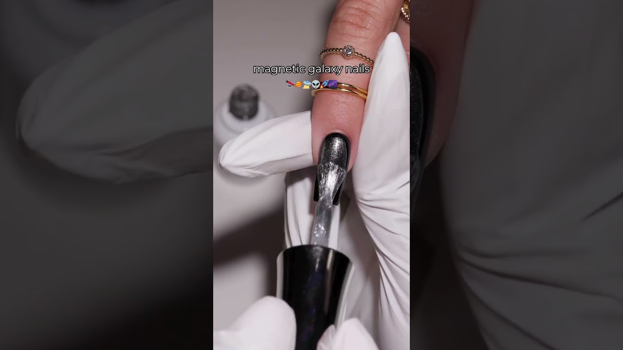 THE POWER OF THE GALAXY IS AT YOUR FINGERTIPS (literally, your fingertips) 🚀🌌