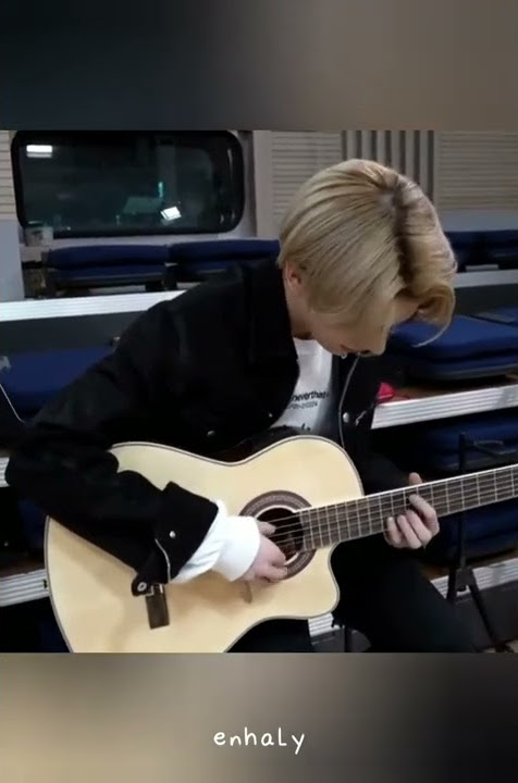 heeseung and jake cover love yourself by justin bieber #enhypen #shorts