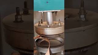 #InsidetheFactory: How Areca &amp; Coconut Leaf Plates are Made.