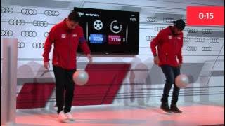 Messi vs Neymar juggling the ball / www.weloba.com