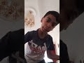من انت انا عمو فاتح لوالد الباب مين انت انا حرامي ماما غطي على راسك هذا عمو حرامي