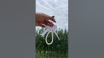 Diy keychain 😍🥰 handmade pearl keychain handmade bow keychain 😱#trending #diy #new #craft